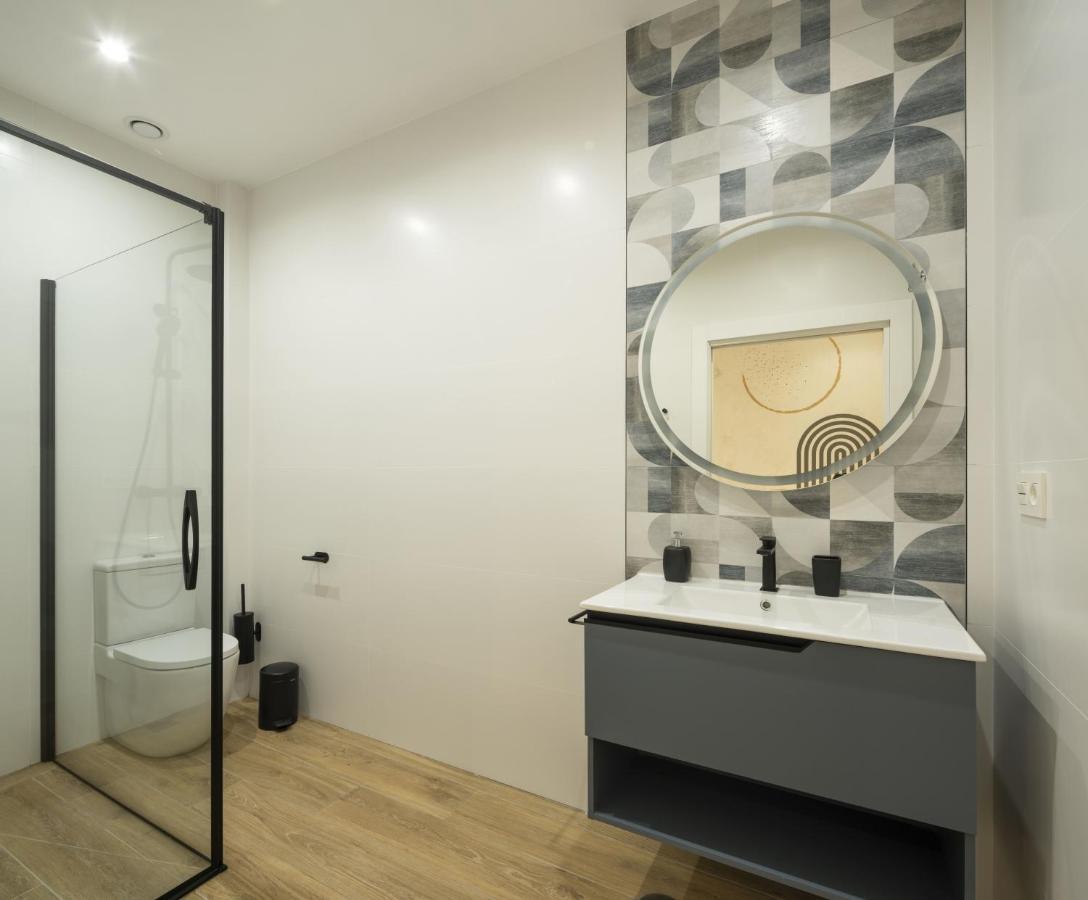Apartamentos Mª Luisa De Dios, By Daimar Granada Dış mekan fotoğraf