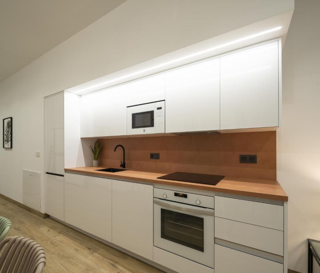 Apartamentos Mª Luisa De Dios, By Daimar Granada Dış mekan fotoğraf